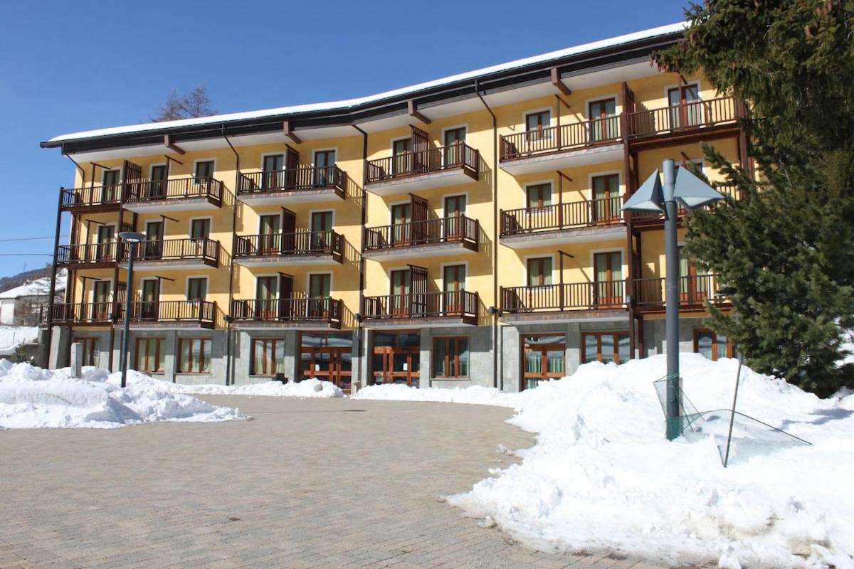 Hotel Casalpina Don Barra Pragelato Luaran gambar